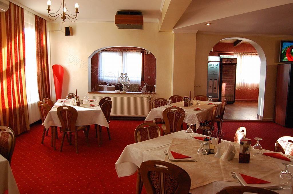 Cazare in Oradea - PENSIUNEA TULIPAN NERO - Sanmartin