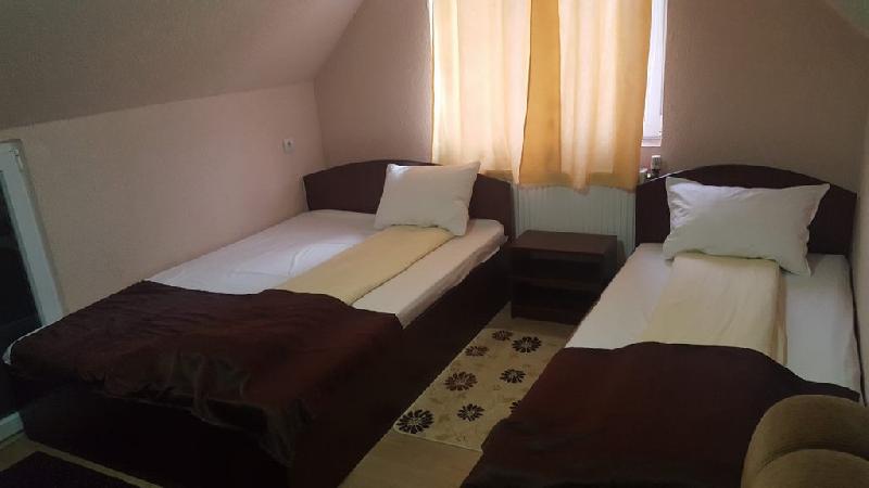 Cazare in Oradea - VILA DELIA - Oradea Cazare in Oradea - VILA DELIA - Oradea