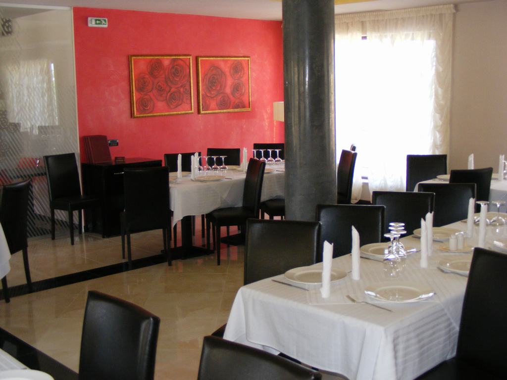 Cazare in Oradea - HOTEL AQUA - Oradea-baile1mai