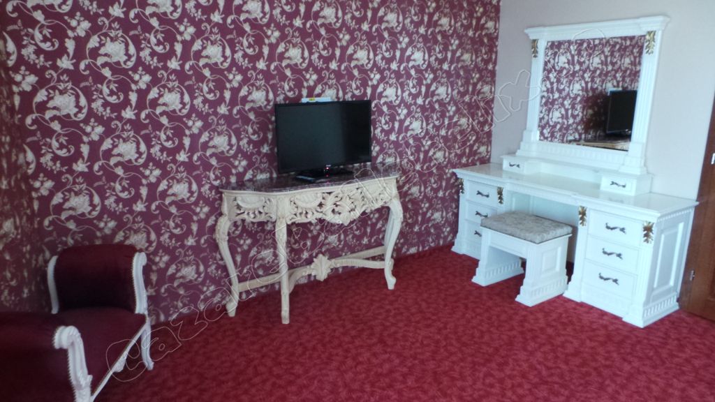 Cazare in Oradea - CASA ANTIC - Sanmartin Cazare in Oradea - CASA ANTIC - Sanmartin