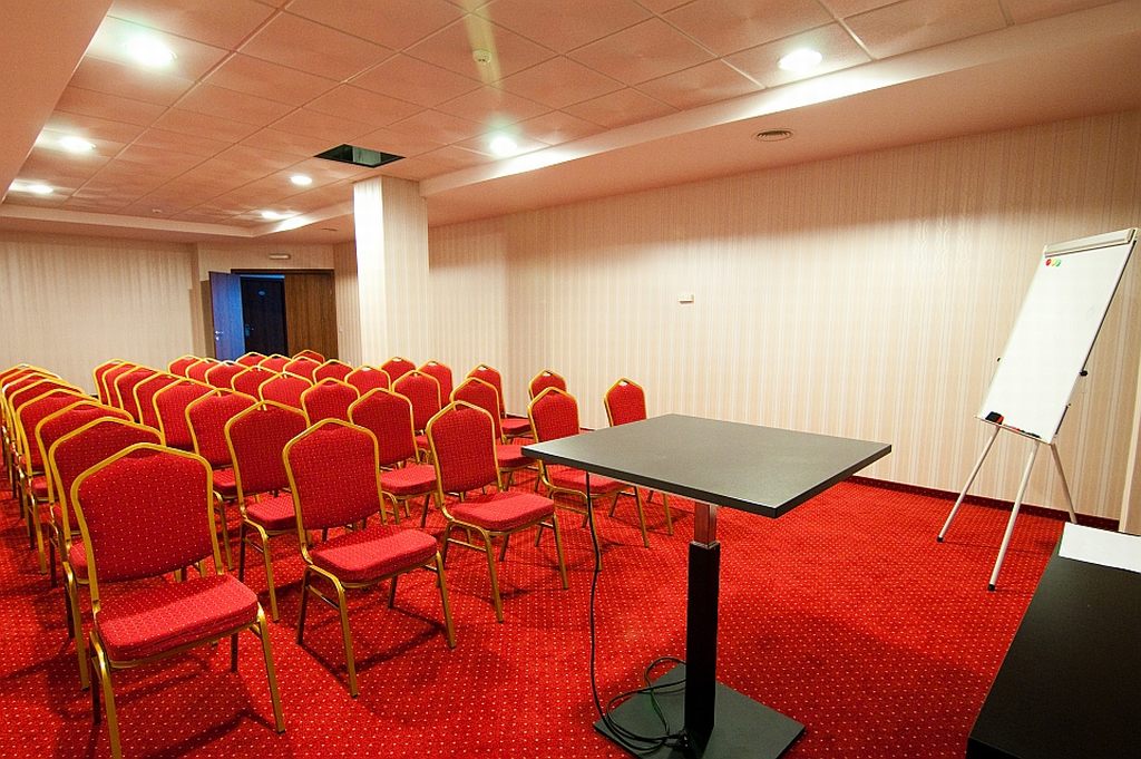 Cazare in Oradea - HOTEL SKY - Oradea