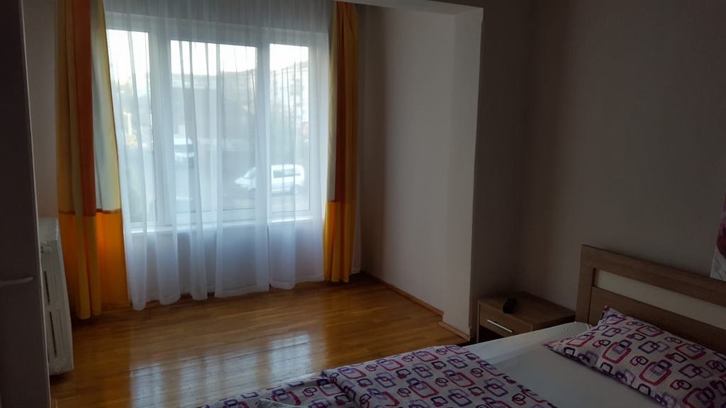 Cazare in Oradea - APARTAMENT ELENA - Oradea