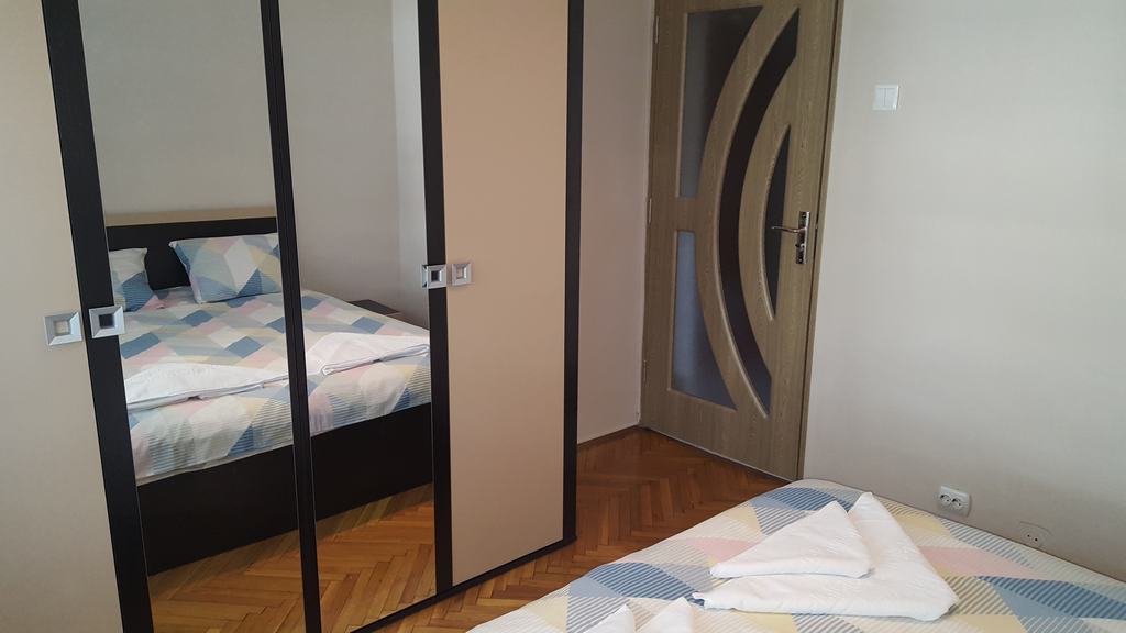 Cazare in Oradea - APARTAMENT ELENA - Oradea