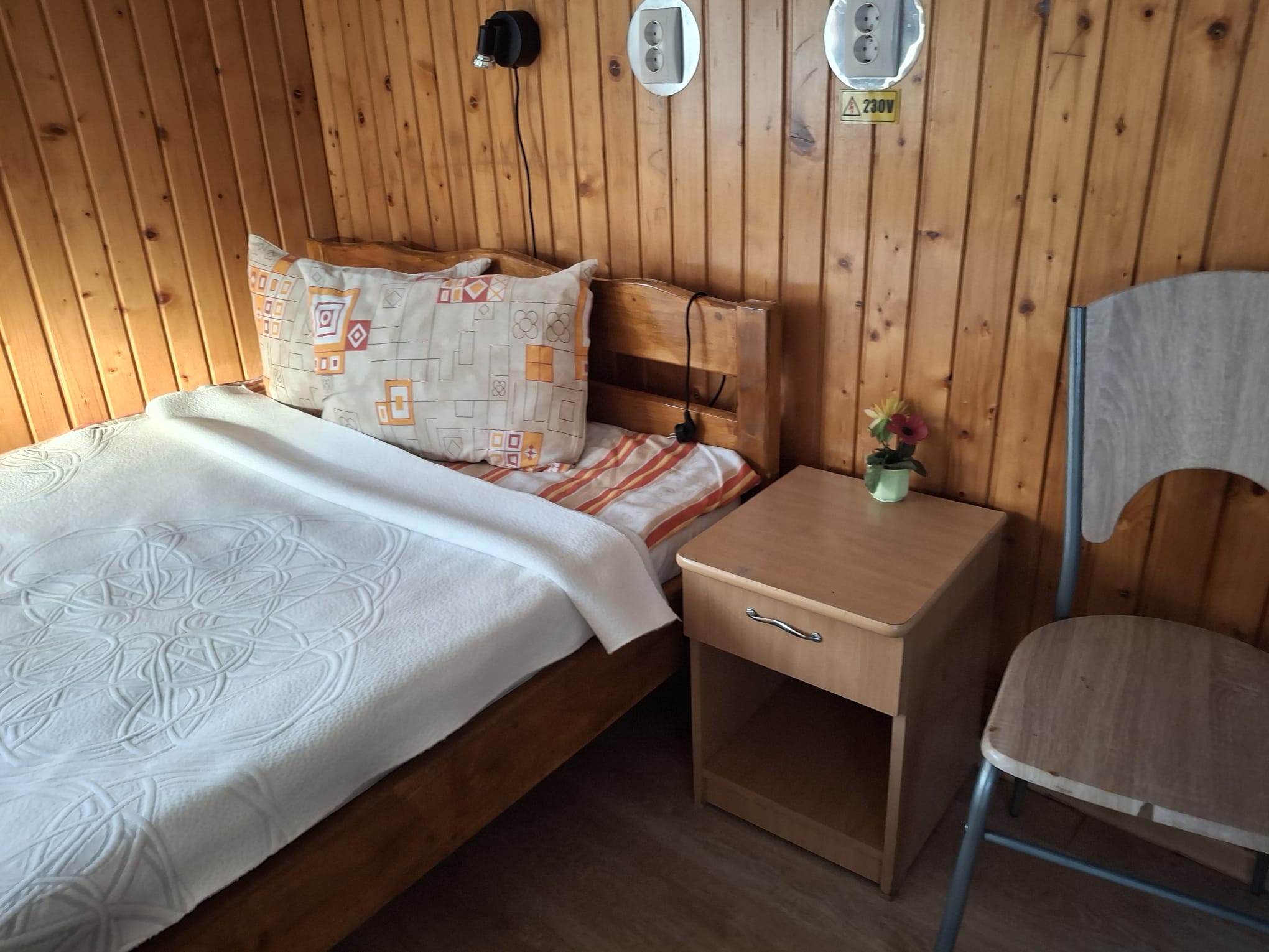 Cazare in Oradea - PENSIUNE CASA MOV - Oradea Cazare in Oradea - PENSIUNE CASA MOV - Oradea